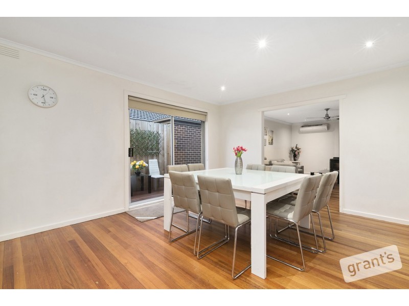 13 Campbell Parade, Cranbourne VIC 3977