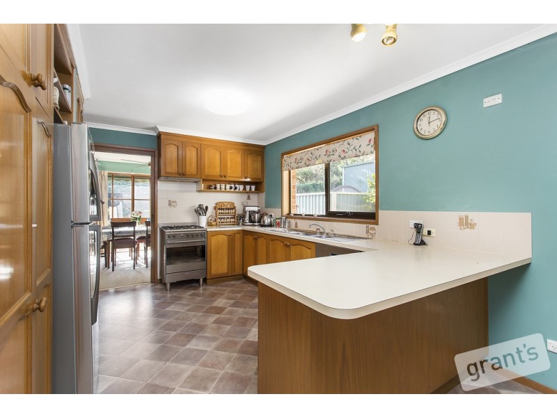 22 Manoora Road, Maryknoll VIC 3812