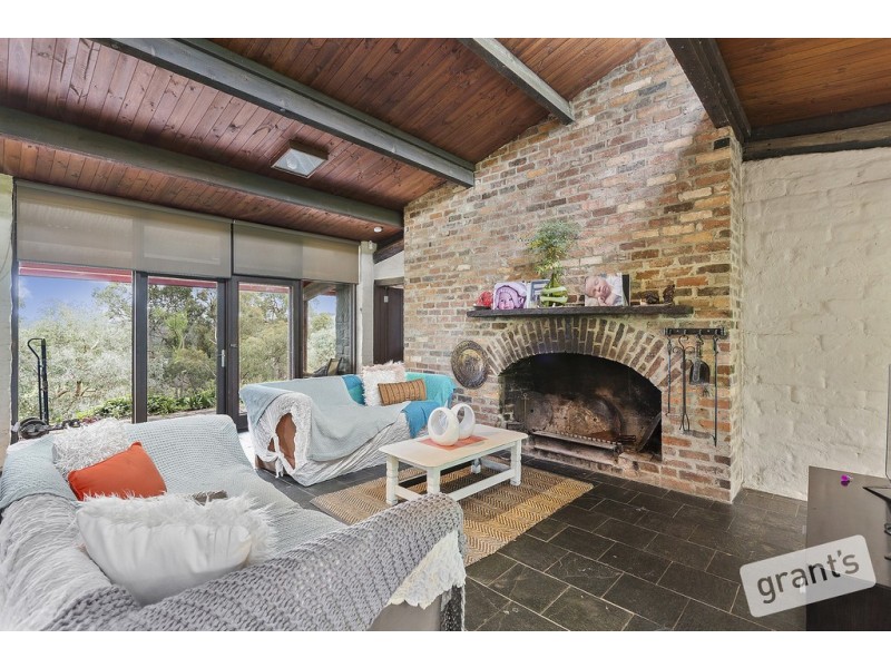 541 Henley Road, Bend Of Islands VIC 3097