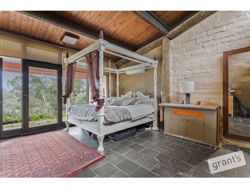 541 Henley Road, Bend Of Islands VIC 3097