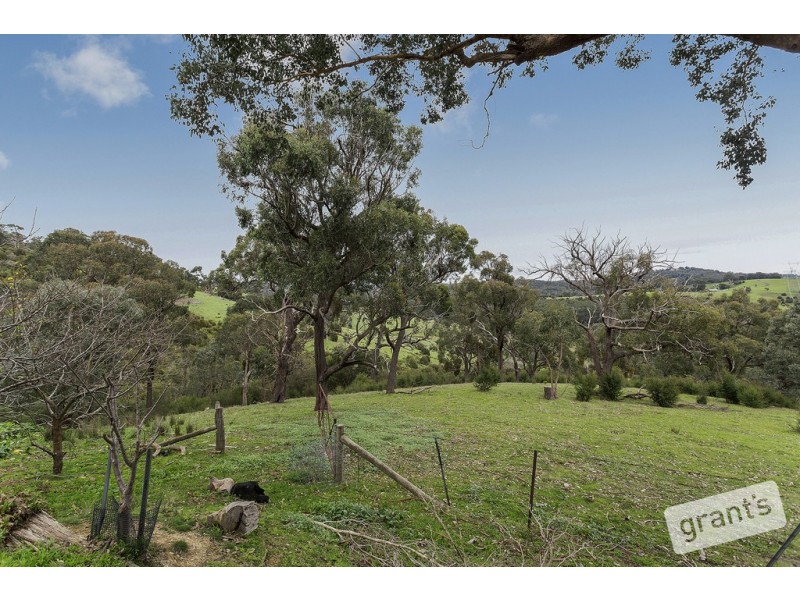 541 Henley Road, Bend Of Islands VIC 3097