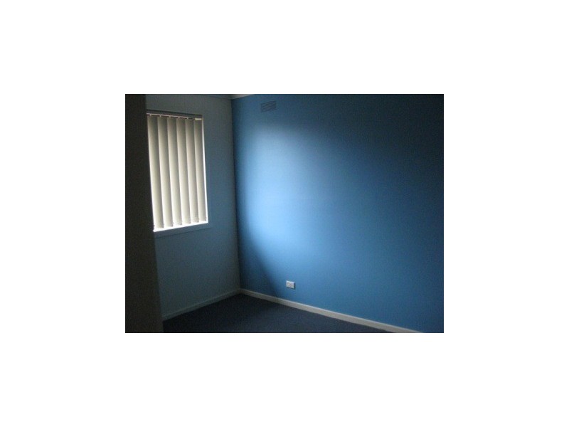 2/33-35 Hillside Street, Springvale VIC 3171