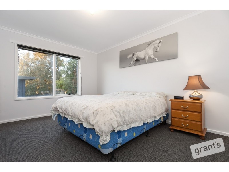 11 Malcolm Court, Frankston VIC 3199