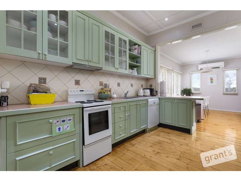 22 Station Street, Officer VIC 3809