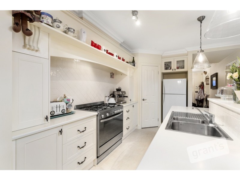 11 Wordsworth Court, Drouin VIC 3818