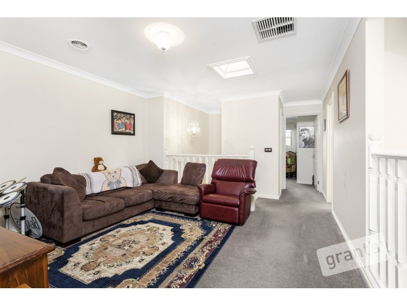 11 Wordsworth Court, Drouin VIC 3818