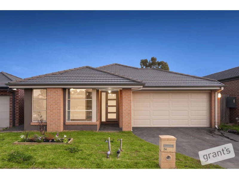 24 Olive Grove, Officer VIC 3809