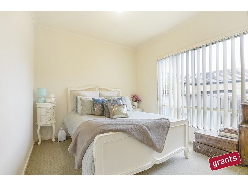 124D Ahern Road, Pakenham VIC 3810