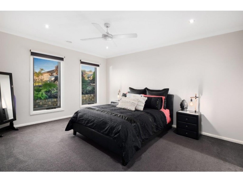 17 Wordsworth Court, Drouin VIC 3818