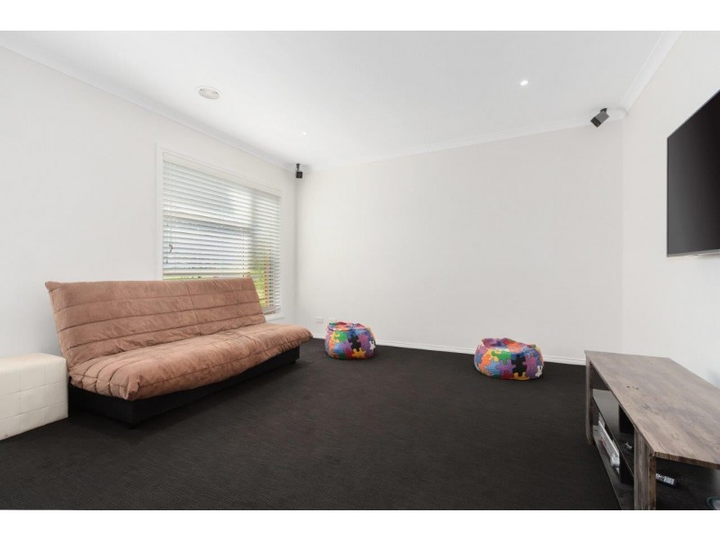 1 Wordsworth Court, Drouin VIC 3818