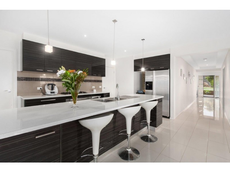 1 Wordsworth Court, Drouin VIC 3818