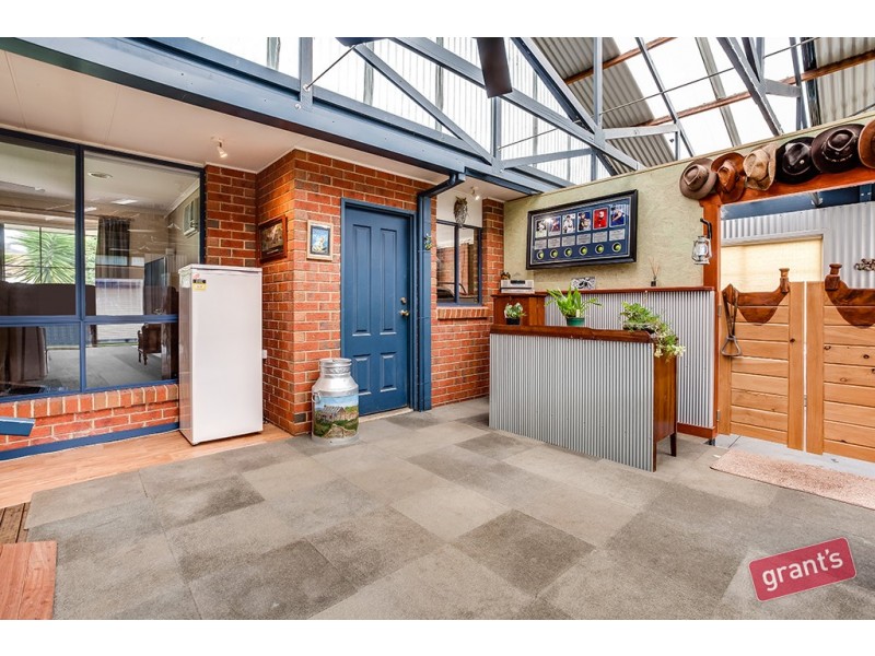 131 Ahern Road, Pakenham VIC 3810