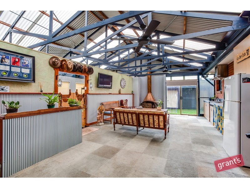 131 Ahern Road, Pakenham VIC 3810