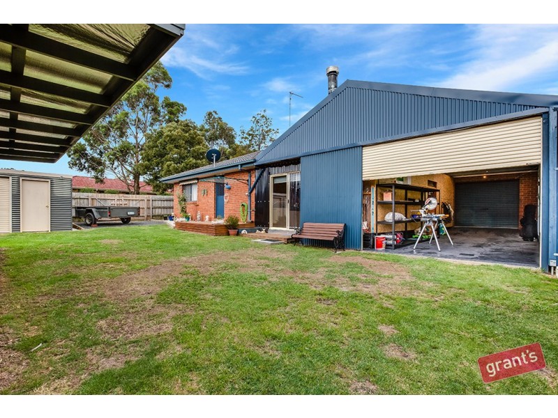 131 Ahern Road, Pakenham VIC 3810