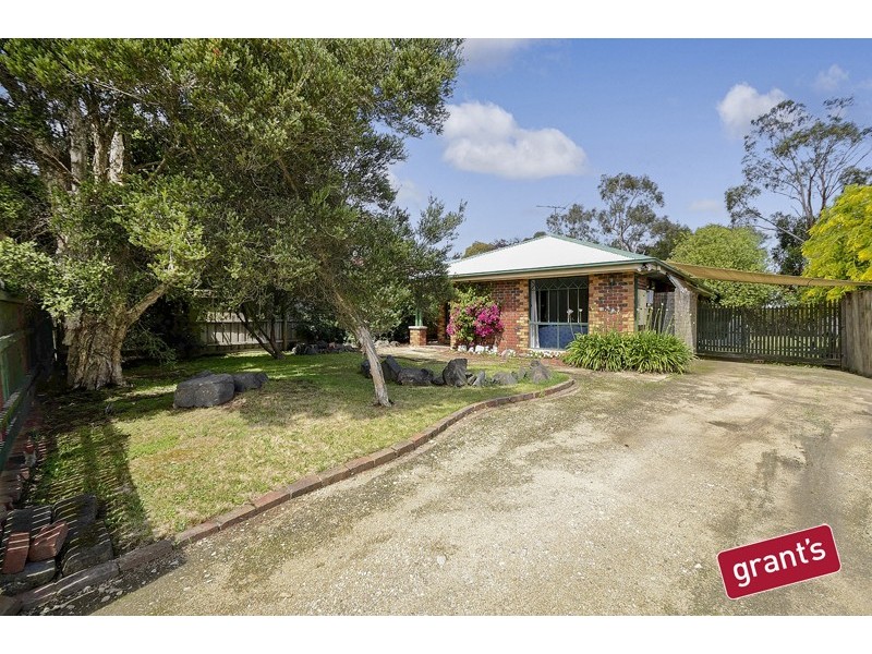 7 Gibb Court, Pakenham VIC 3810