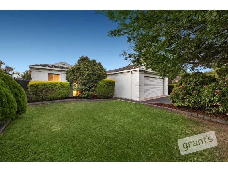 8 Harbour Street, Beaconsfield VIC 3807