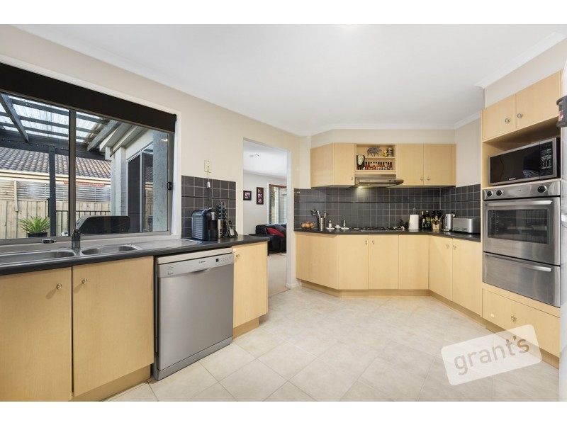 8 Harbour Street, Beaconsfield VIC 3807