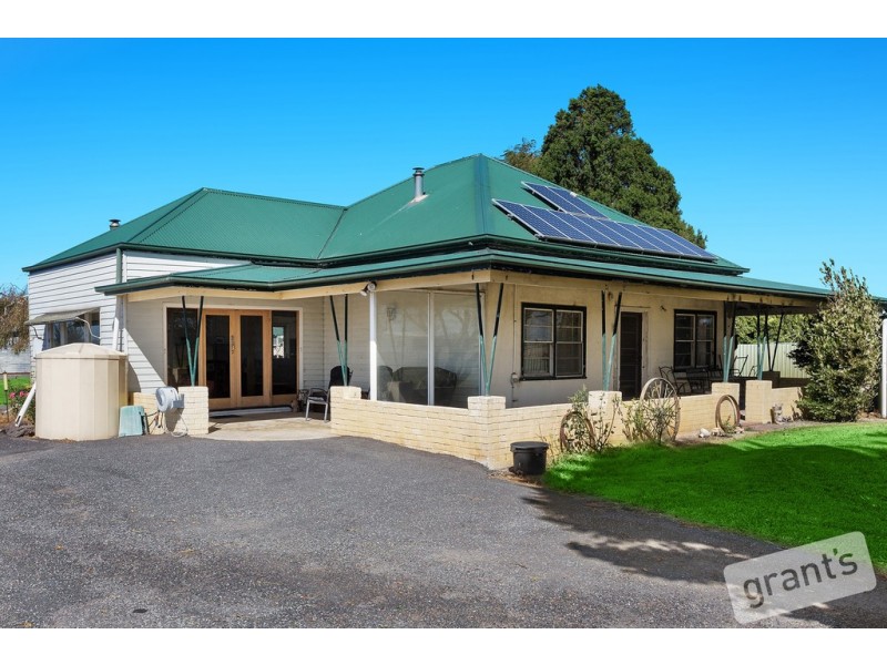 740 Murray Road, Iona VIC 3815