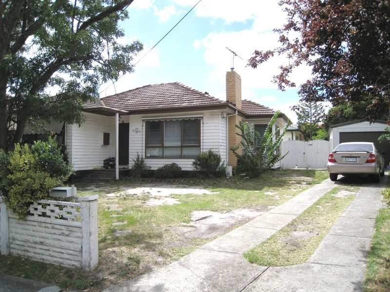 71 Main Road, Clayton South VIC 3169