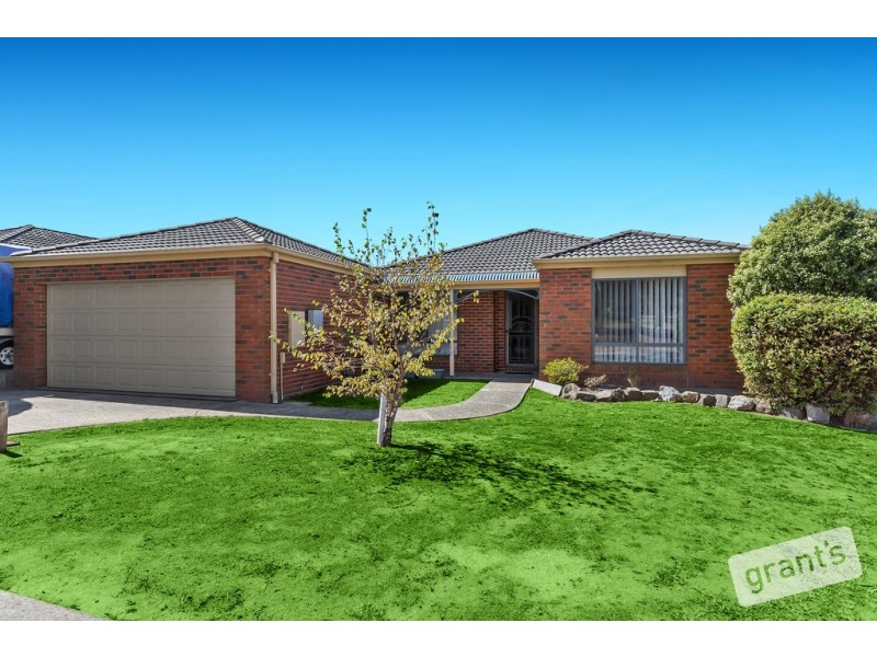 65 The Promenade, Narre Warren South VIC 3805