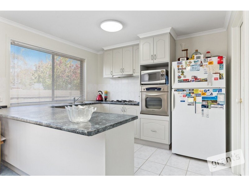 65 The Promenade, Narre Warren South VIC 3805