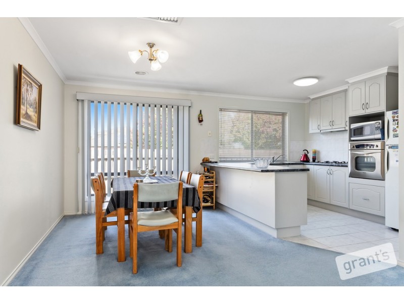 65 The Promenade, Narre Warren South VIC 3805