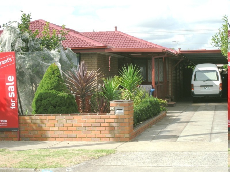 52 Glassford Avenue, Springvale South VIC 3172