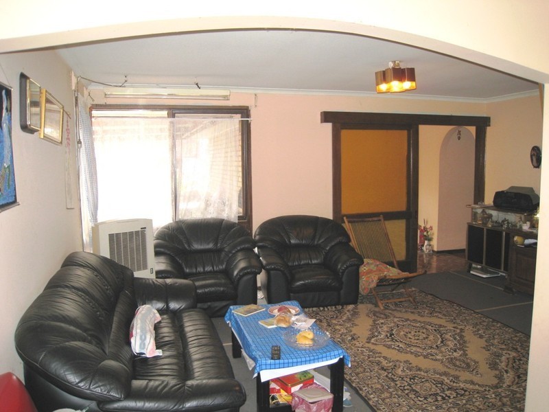 52 Glassford Avenue, Springvale South VIC 3172