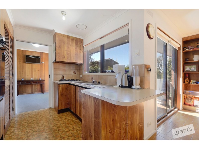 3 Outlook Drive, Berwick VIC 3806