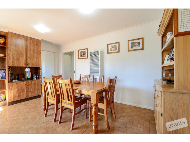 3 Outlook Drive, Berwick VIC 3806