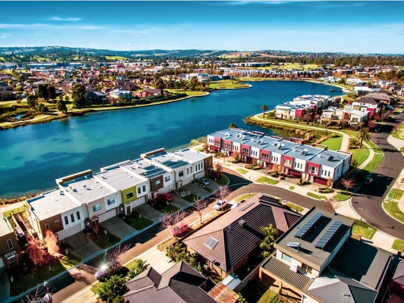 13 Albatross Drive, Pakenham VIC 3810