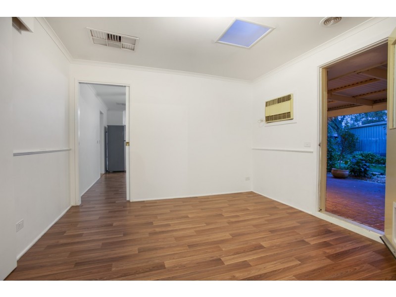 14 Cantle Close, Pakenham VIC 3810