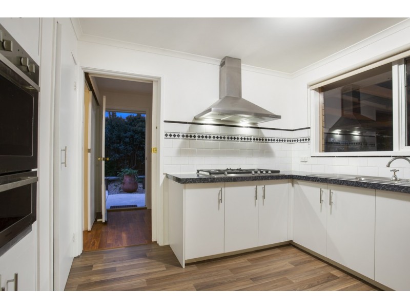 14 Cantle Close, Pakenham VIC 3810