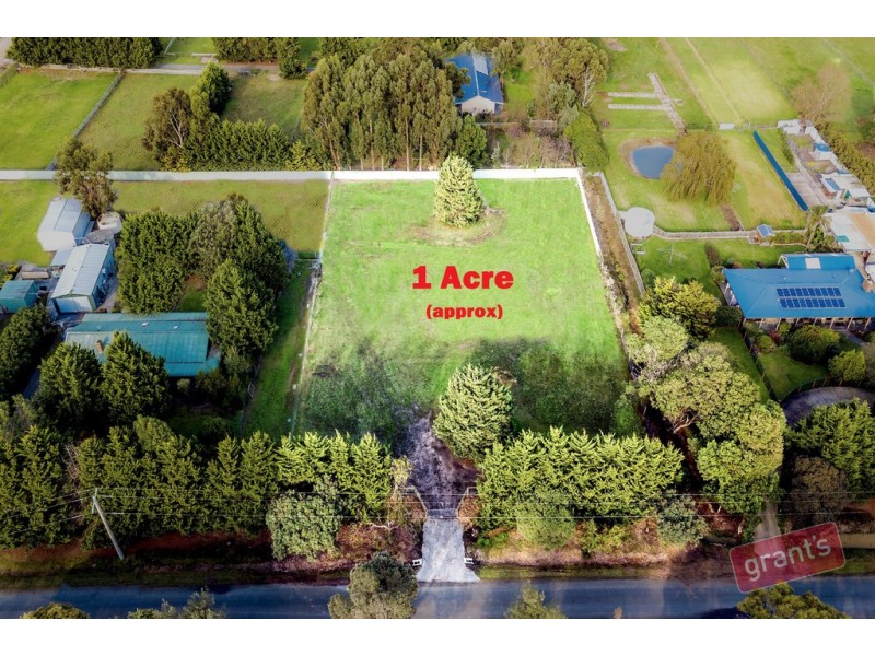 16 Wattle Court, Lang Lang VIC 3984