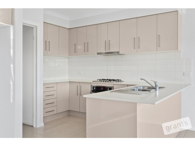 22 Fitzroy Street, Pakenham VIC 3810