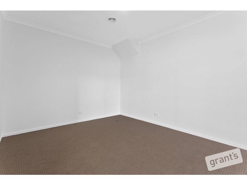 22 Fitzroy Street, Pakenham VIC 3810