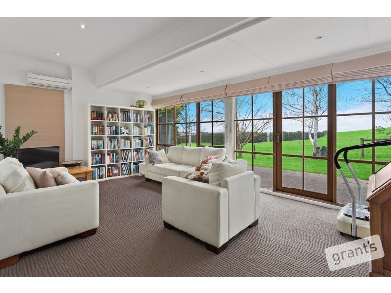 335 Seymour Road, Nar Nar Goon North VIC 3812 Grant's Estate Agents