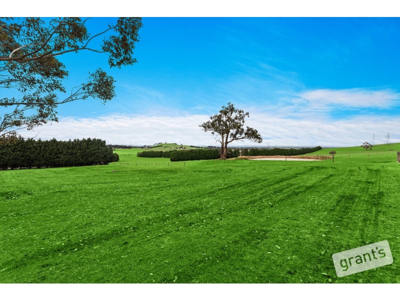 335 Seymour Road, Nar Nar Goon North VIC 3812 Grant's Estate Agents