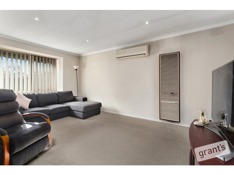 4/18-20 Brunt Street, Cranbourne VIC 3977