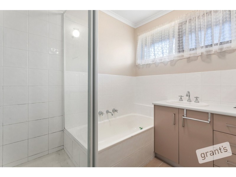 4/18-20 Brunt Street, Cranbourne VIC 3977