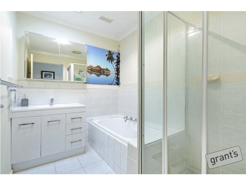 5 Home Road, Nar Nar Goon VIC 3812