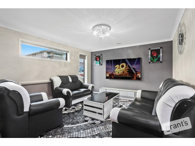 26 Illawarra Way, Pakenham VIC 3810