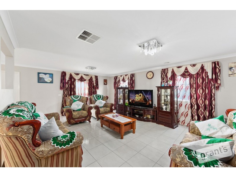 26 Illawarra Way, Pakenham VIC 3810