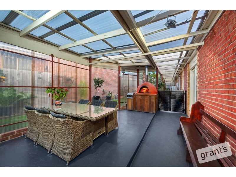 2 Lucy Court, Narre Warren VIC 3805