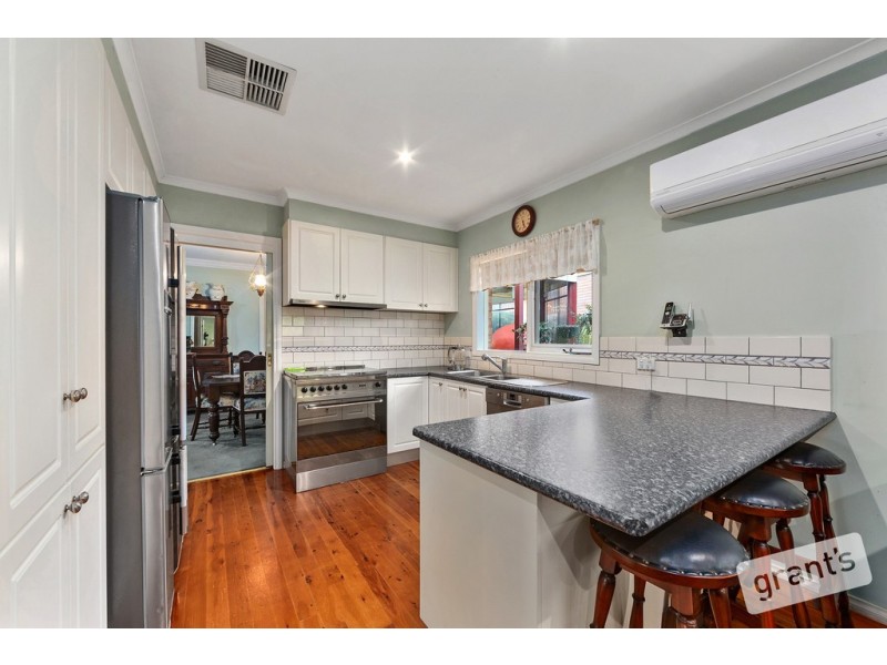 2 Lucy Court, Narre Warren VIC 3805