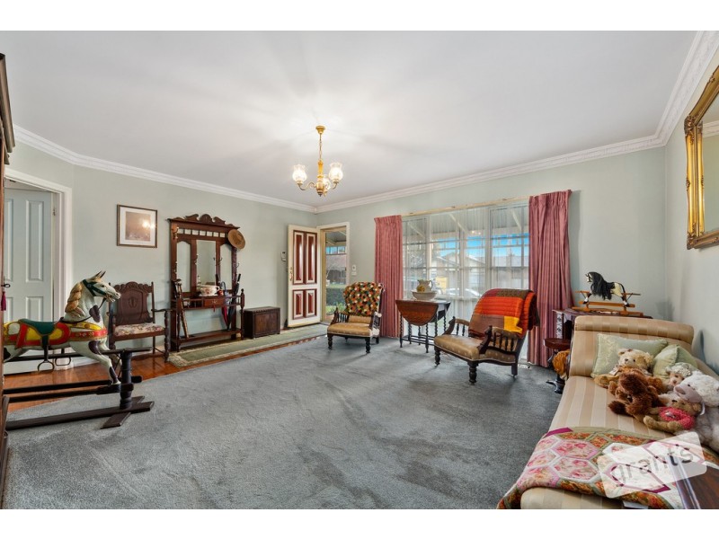 2 Lucy Court, Narre Warren VIC 3805