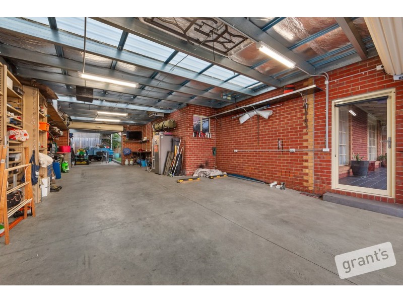 2 Lucy Court, Narre Warren VIC 3805