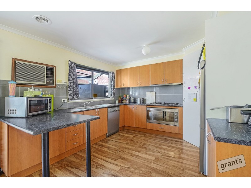 92 Racecourse Road, Pakenham VIC 3810