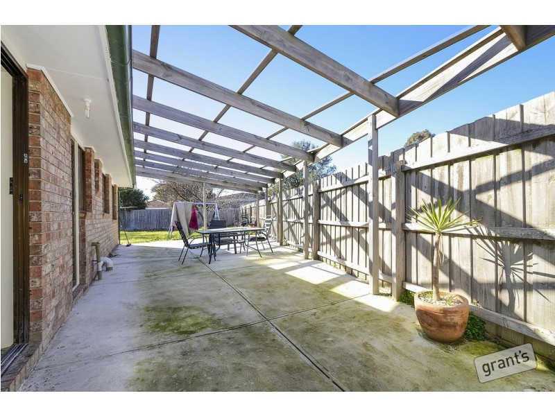 92 Racecourse Road, Pakenham VIC 3810