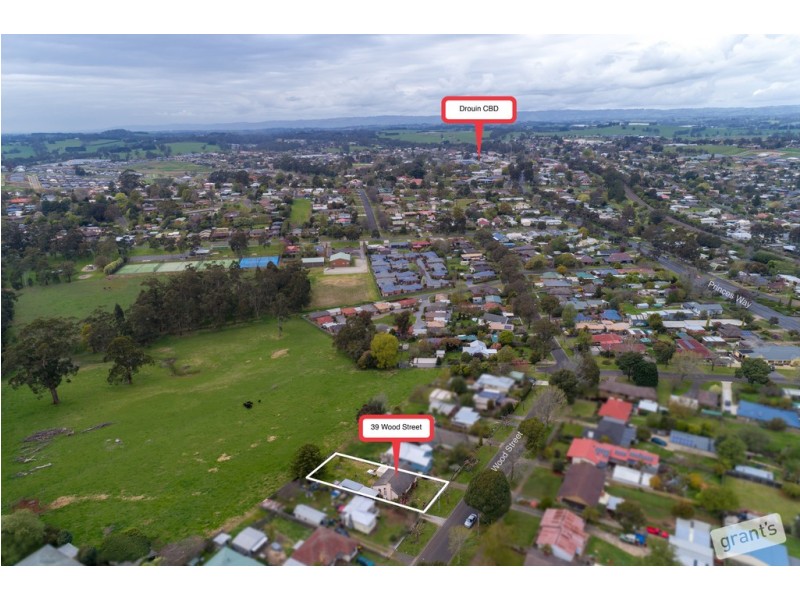 39 Wood Street, Drouin VIC 3818